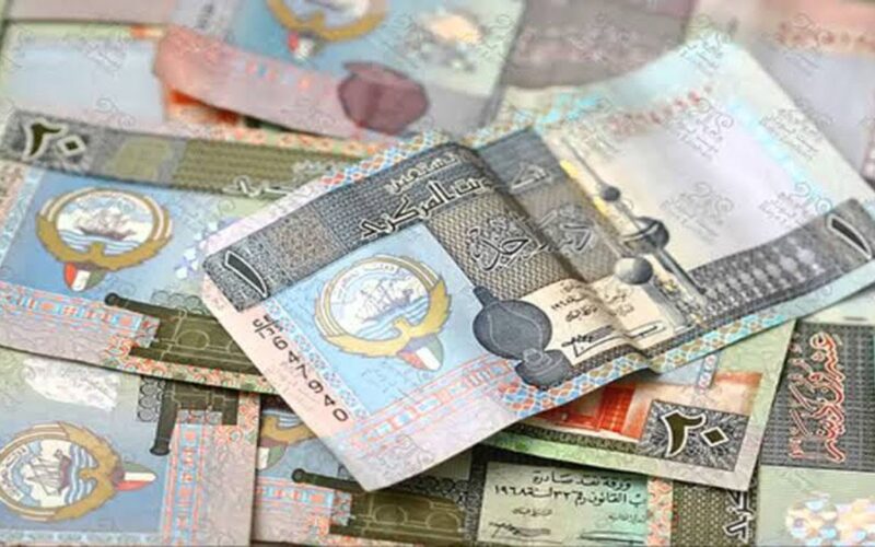٢٠٠٠ جنيه مصري كم كويتي؟! الجنيه المصري مقابل الدنيار الكويتي في السوق الموازية