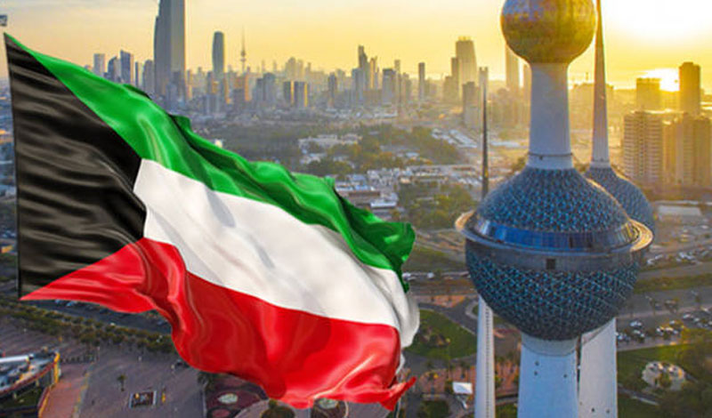 الاستغناء عن خدمات العاملين في الكويت
