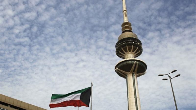 كيفية التقديم على عقد عمل في الكويت