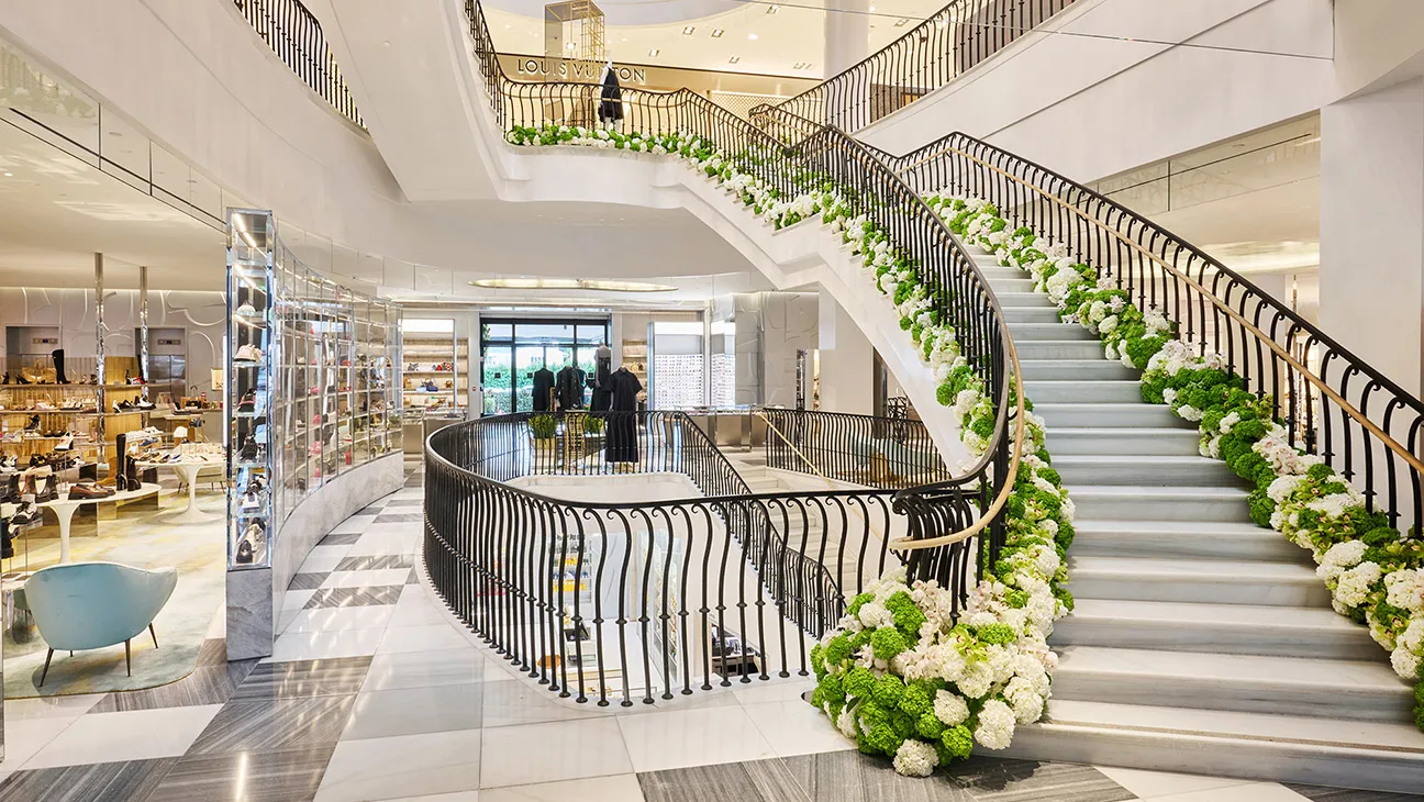 موقع saks fifth avenue